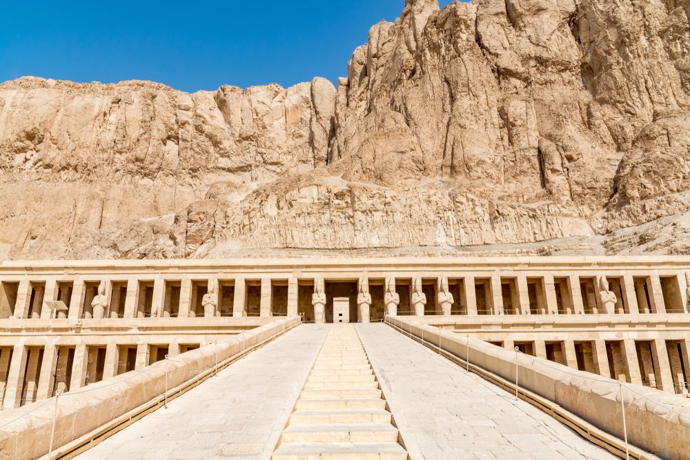 Day 1: Nile Cruise Luxor and Valley of the Kings